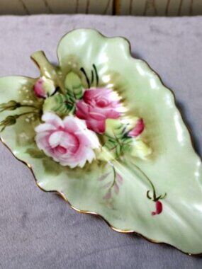 Lefton China Set of 2 Floral Leaf Dishes - Japan